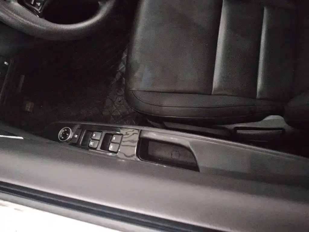 Hyundai Mistra — миниатюра 3