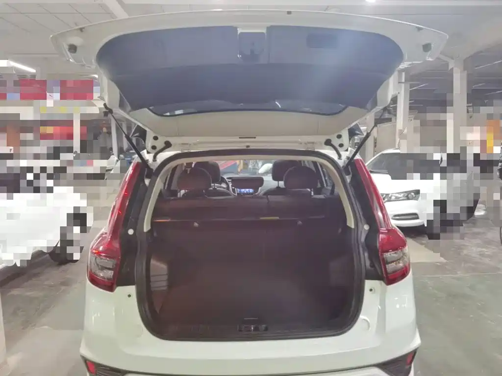 Geely Vision X6 — миниатюра 19