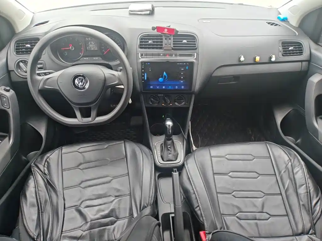 Volkswagen Polo — миниатюра 14