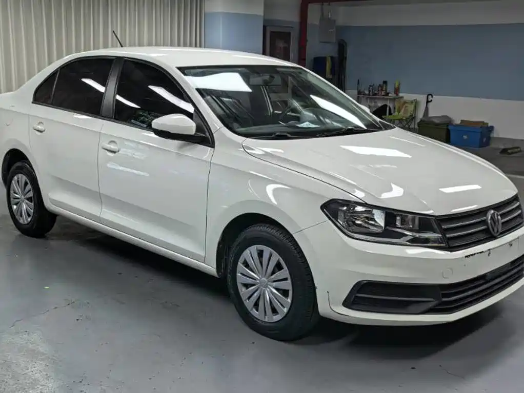 Volkswagen Santana — миниатюра 3