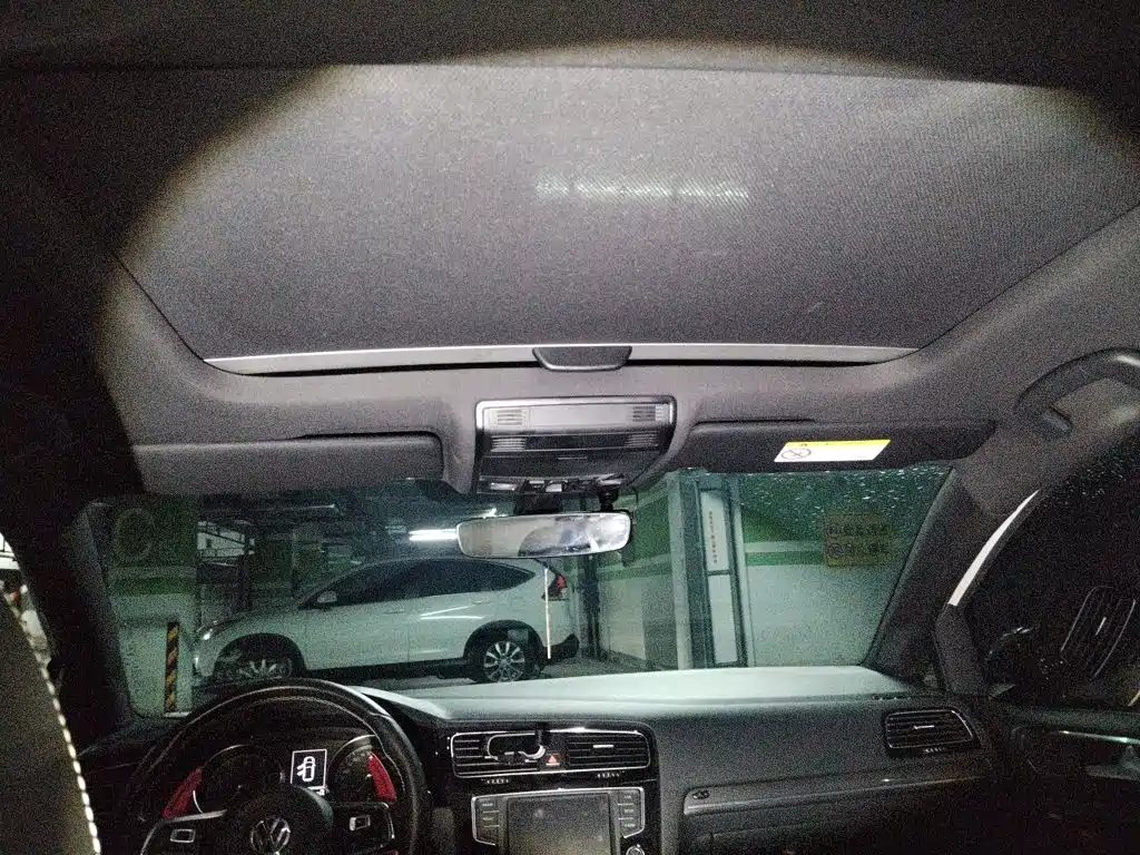Volkswagen Golf — миниатюра 19
