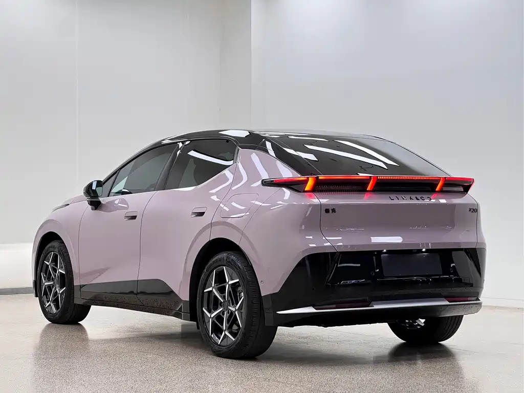 Lynk & Co Z20 — миниатюра 4