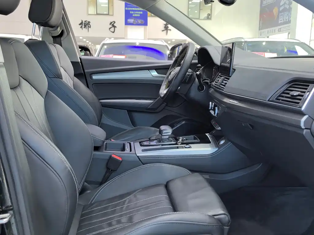 Audi Q5L — миниатюра 6