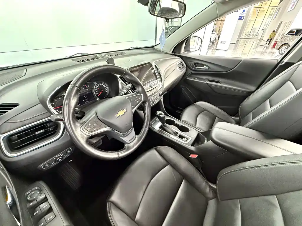 Chevrolet Equinox — миниатюра 6