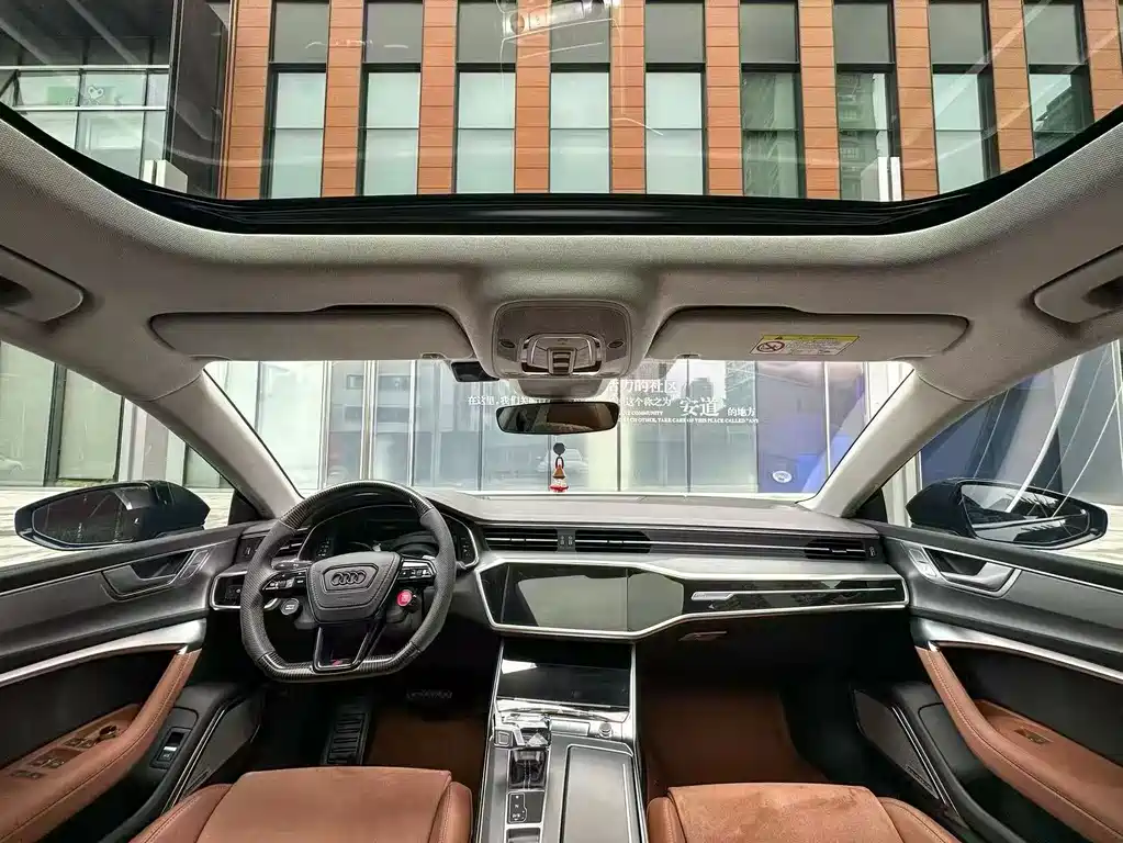 Audi A7L 2025 45 TFSI Luxury