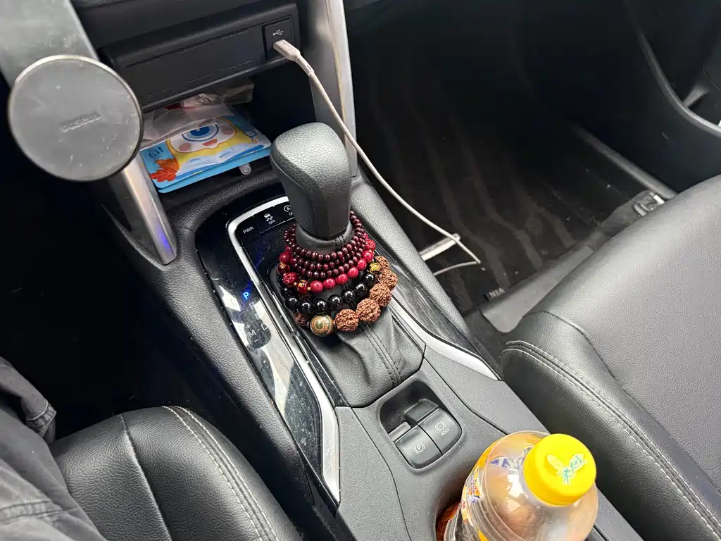 Toyota Corolla Cross — миниатюра 9