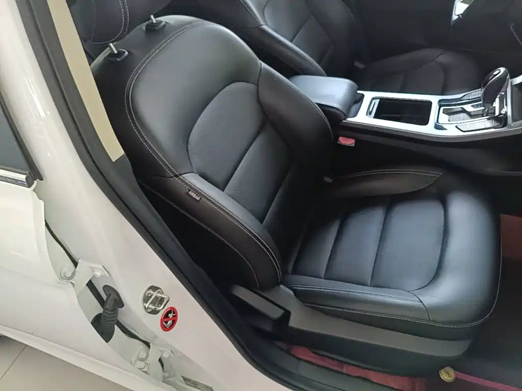 Geely Emgrand GL — миниатюра 25