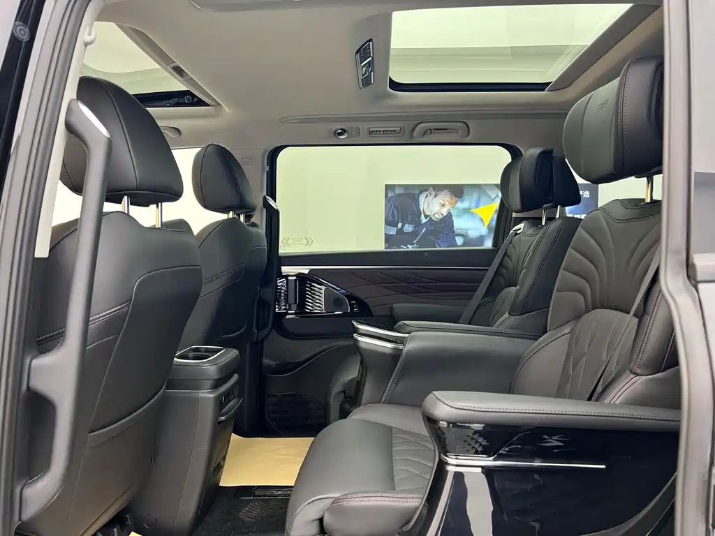 GAC M8 2024 400T Luxury