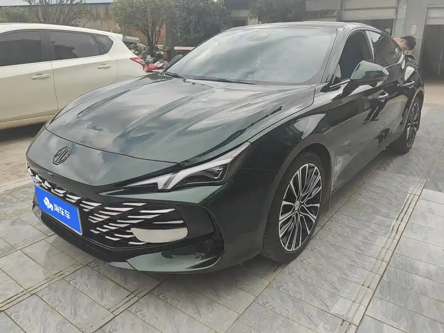 MG MG7