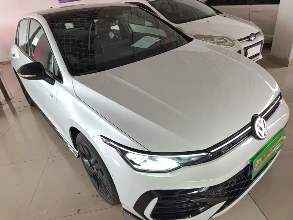 Volkswagen Golf — миниатюра 4