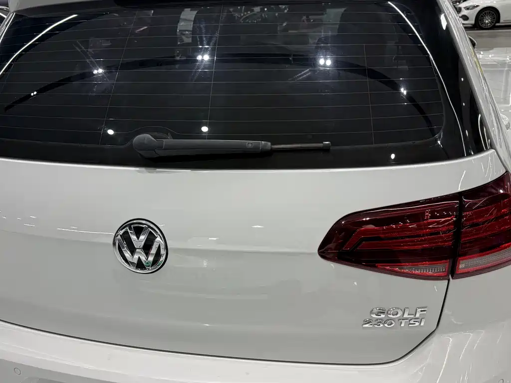 Volkswagen Golf — миниатюра 13