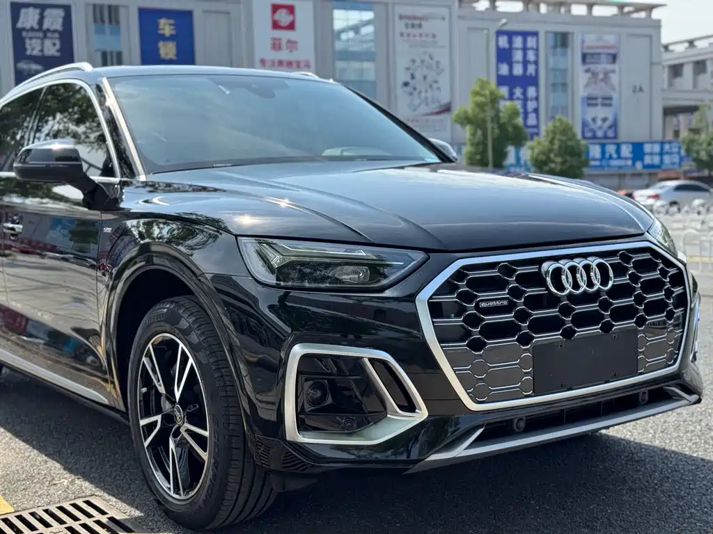 Audi Q5L — миниатюра 46
