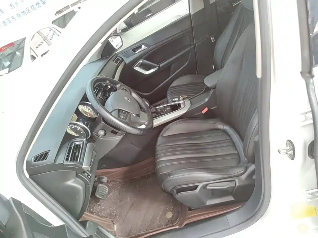 Peugeot 408 — миниатюра 15