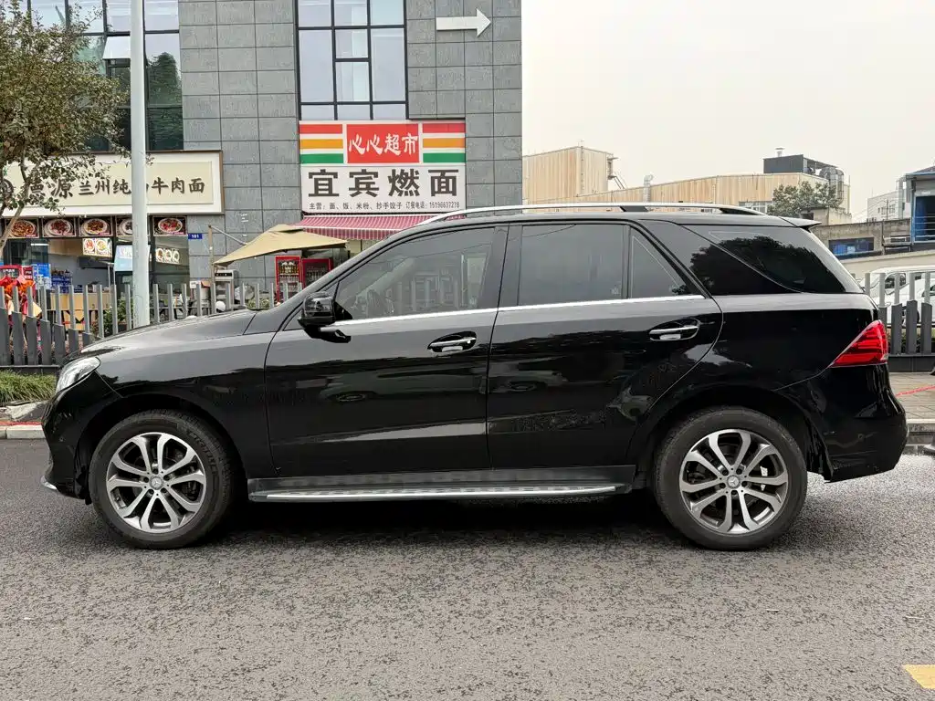 Mercedes-Benz GLE (Import)