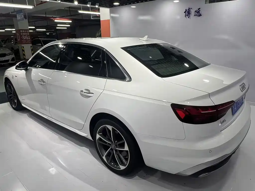 Audi A4L — миниатюра 4