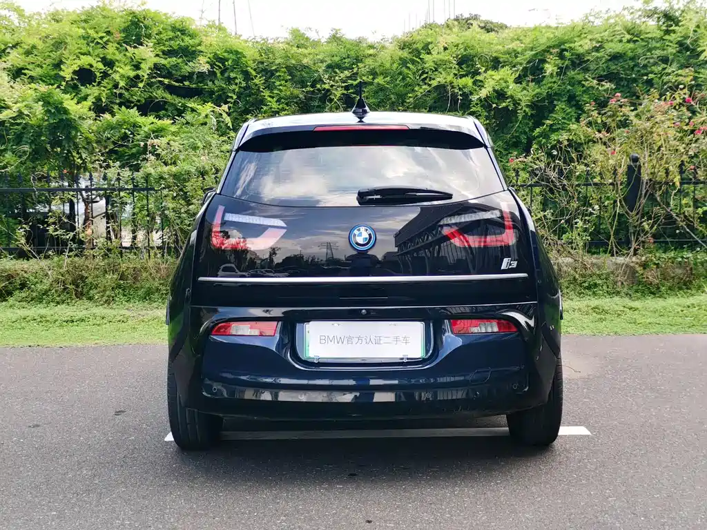 BMW i3 (Import) — миниатюра 7