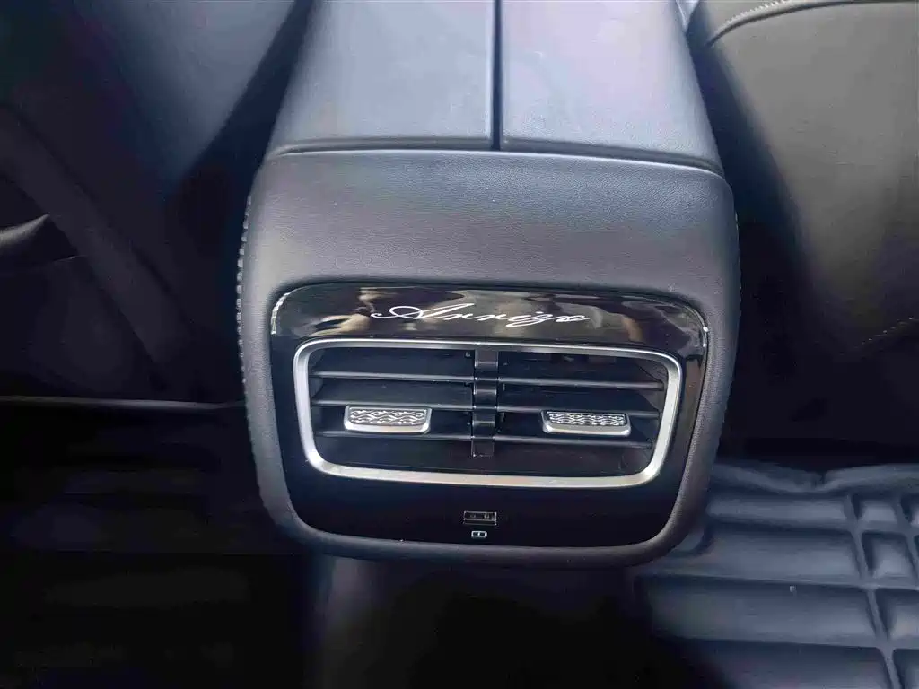 Chery Arrizo 8 PRO — миниатюра 11