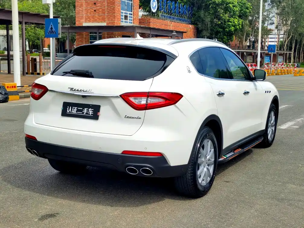 Maserati Levante — миниатюра 7