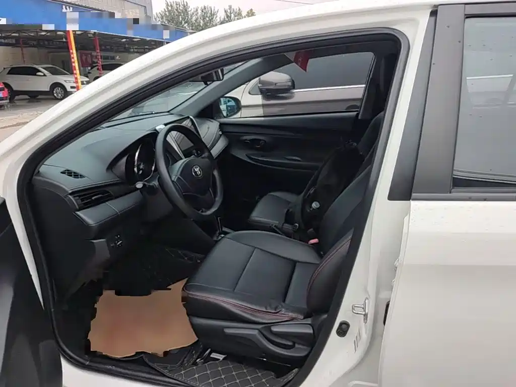 Toyota Vios FS — миниатюра 11