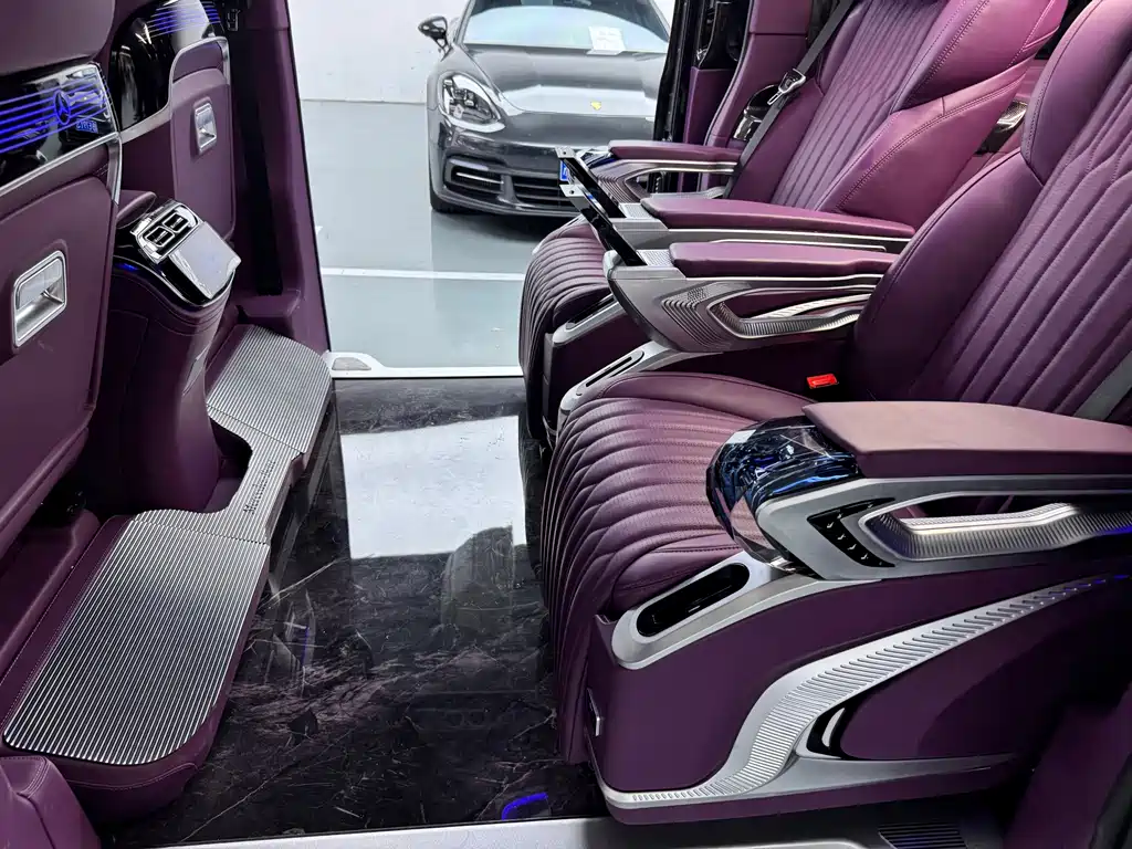 Mercedes-Benz Vito — миниатюра 13