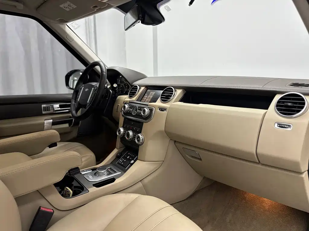 Land Rover Discovery — миниатюра 34