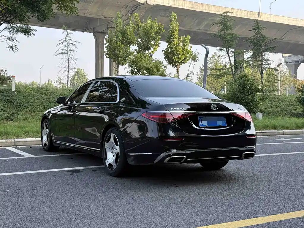 Mercedes-Benz S-Class — миниатюра 9