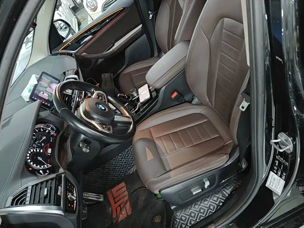 BMW X3 — миниатюра 15