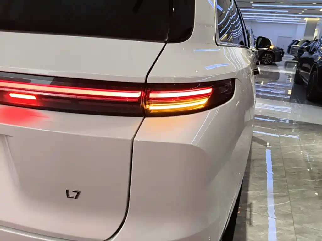 Li Auto Li L7 — миниатюра 8