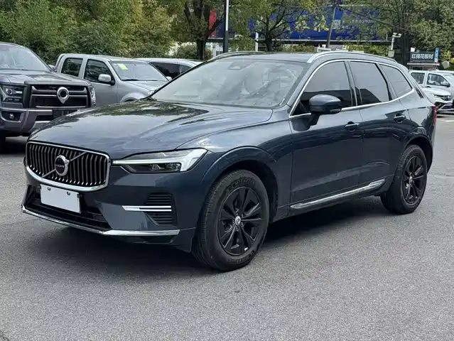 2022 Volvo XC60