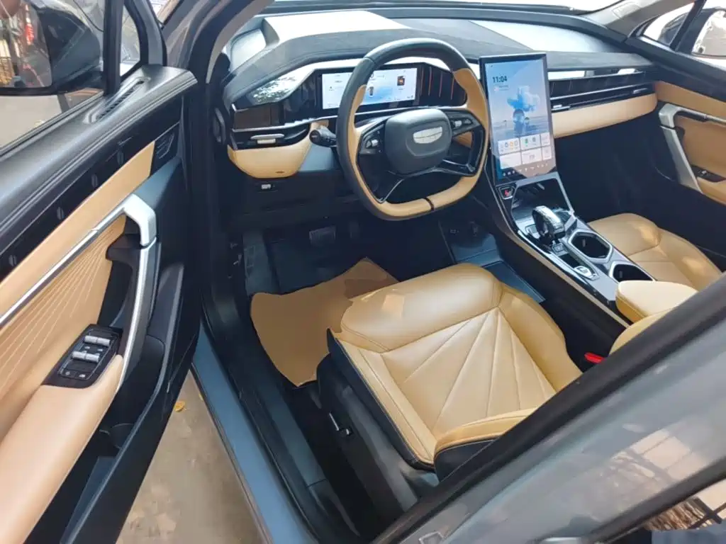 Geely Boyue L — миниатюра 16
