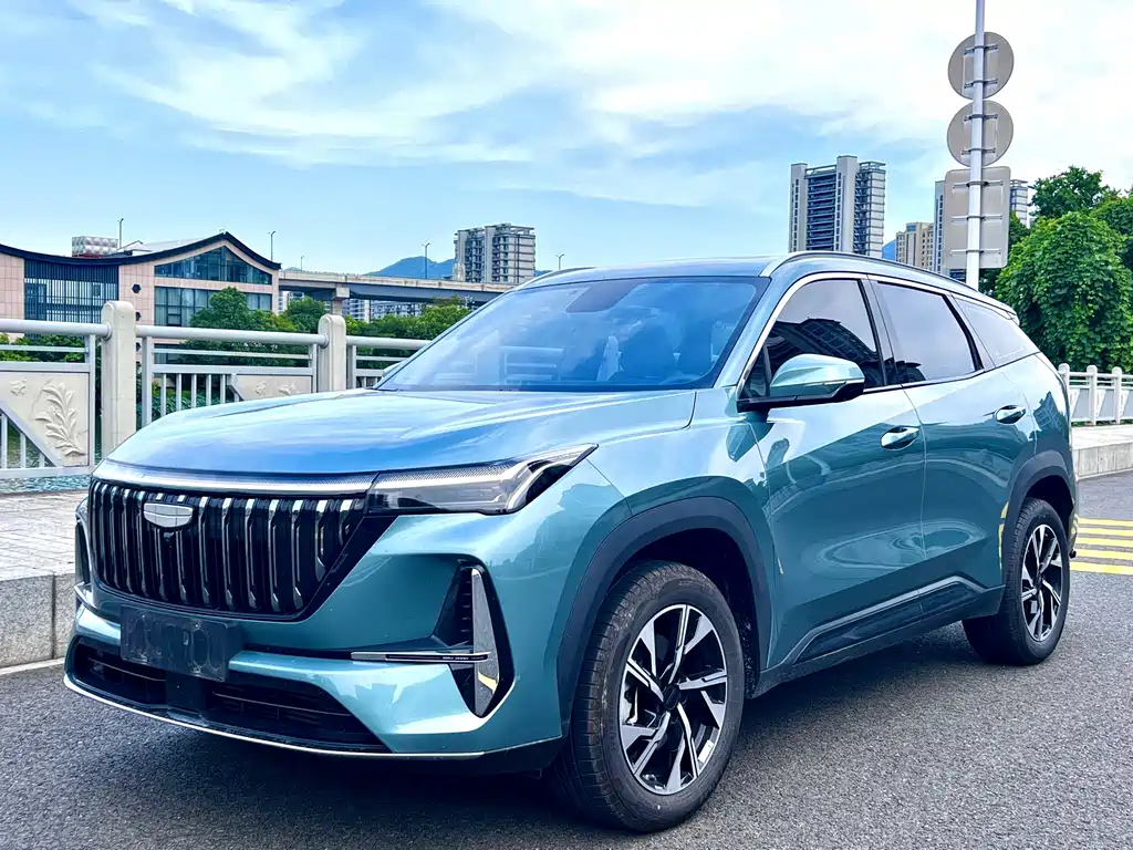 Geely Boyue L