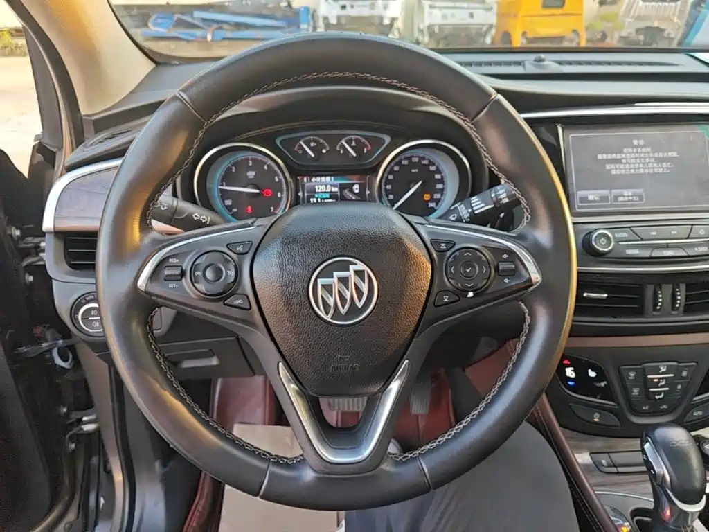 Buick Envision Plus — миниатюра 11