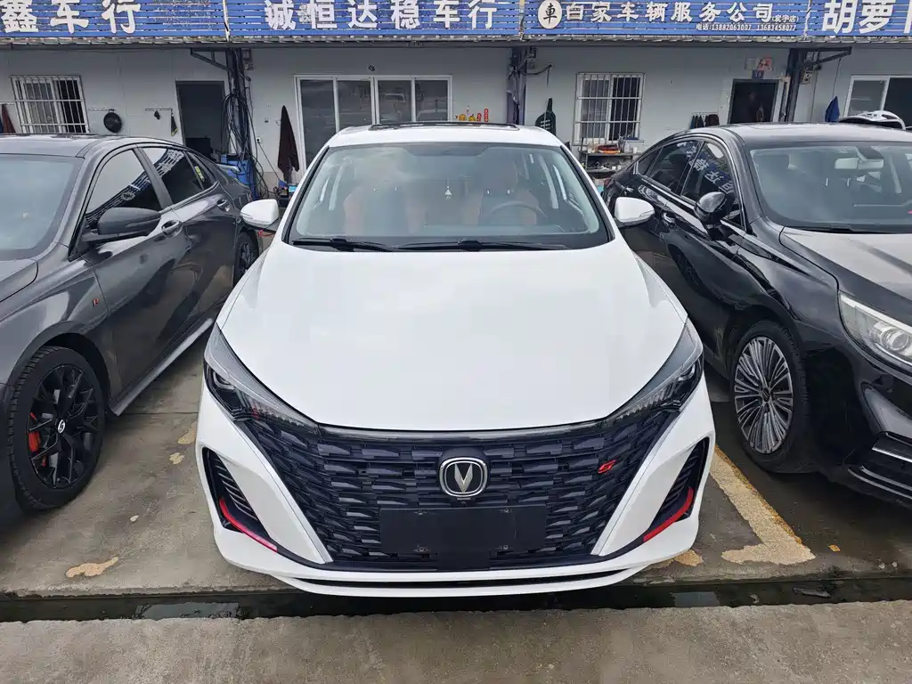 Changan Eado — миниатюра 2