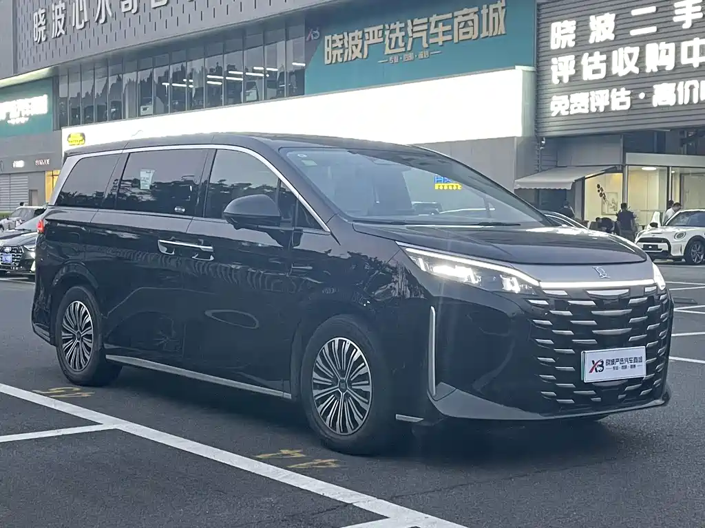 BYD Xia — миниатюра 2