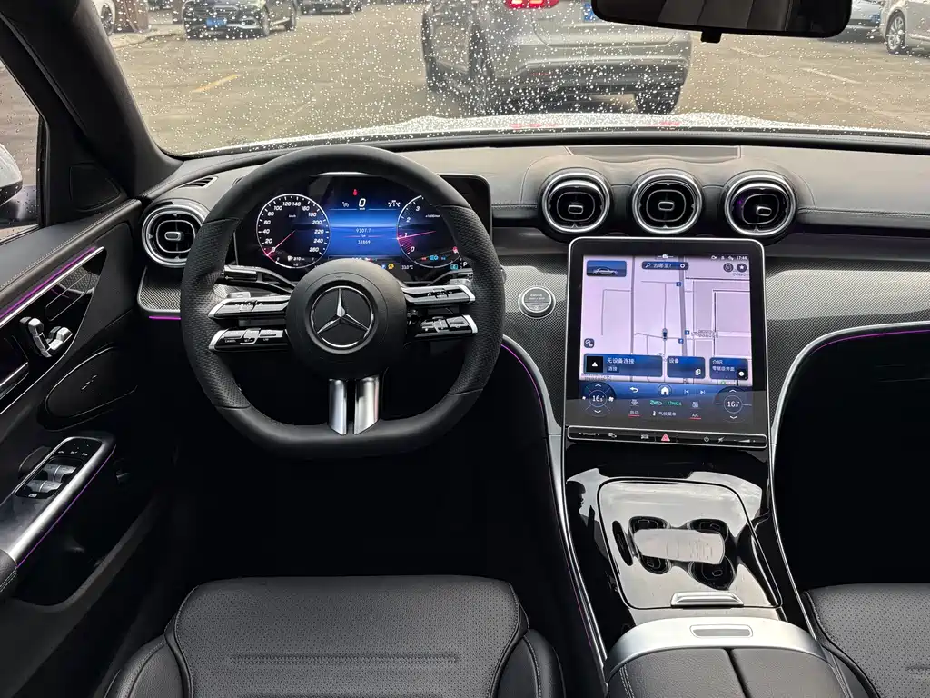 Mercedes-Benz C-Class — миниатюра 8