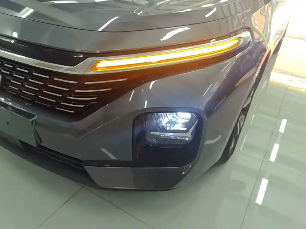 Baojun Valli — миниатюра 24