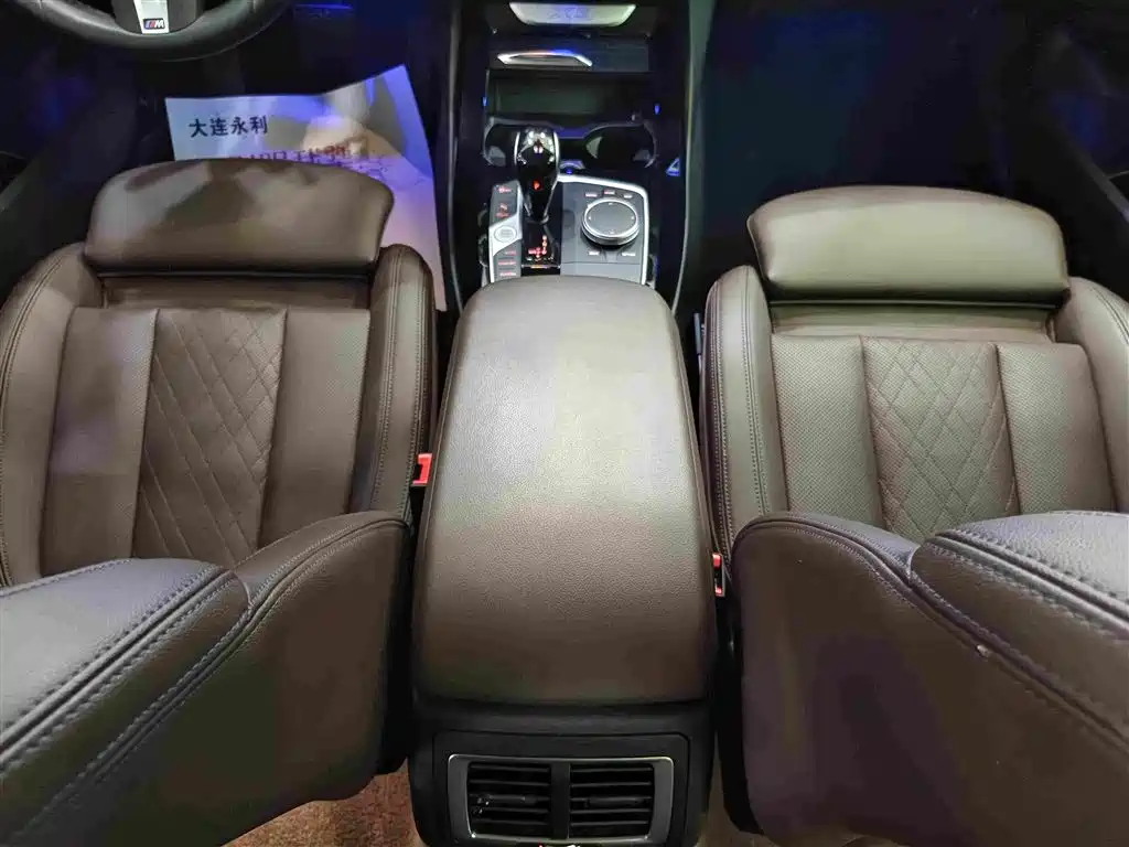 BMW X3 — миниатюра 9