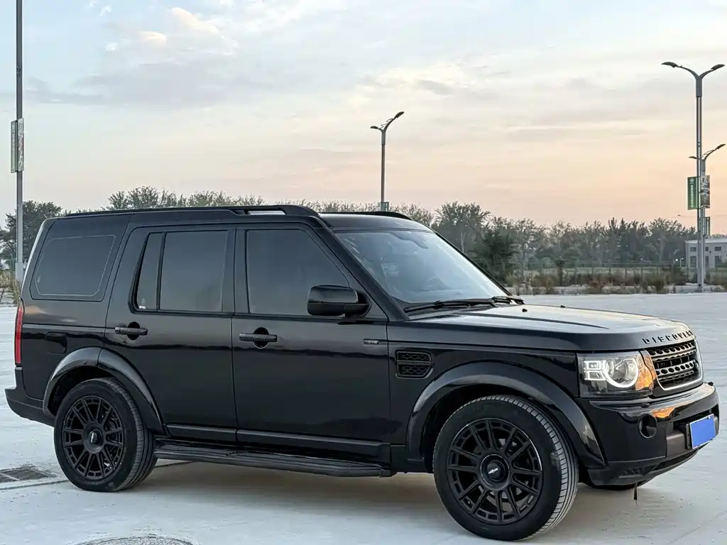 Land Rover Discovery — миниатюра 5