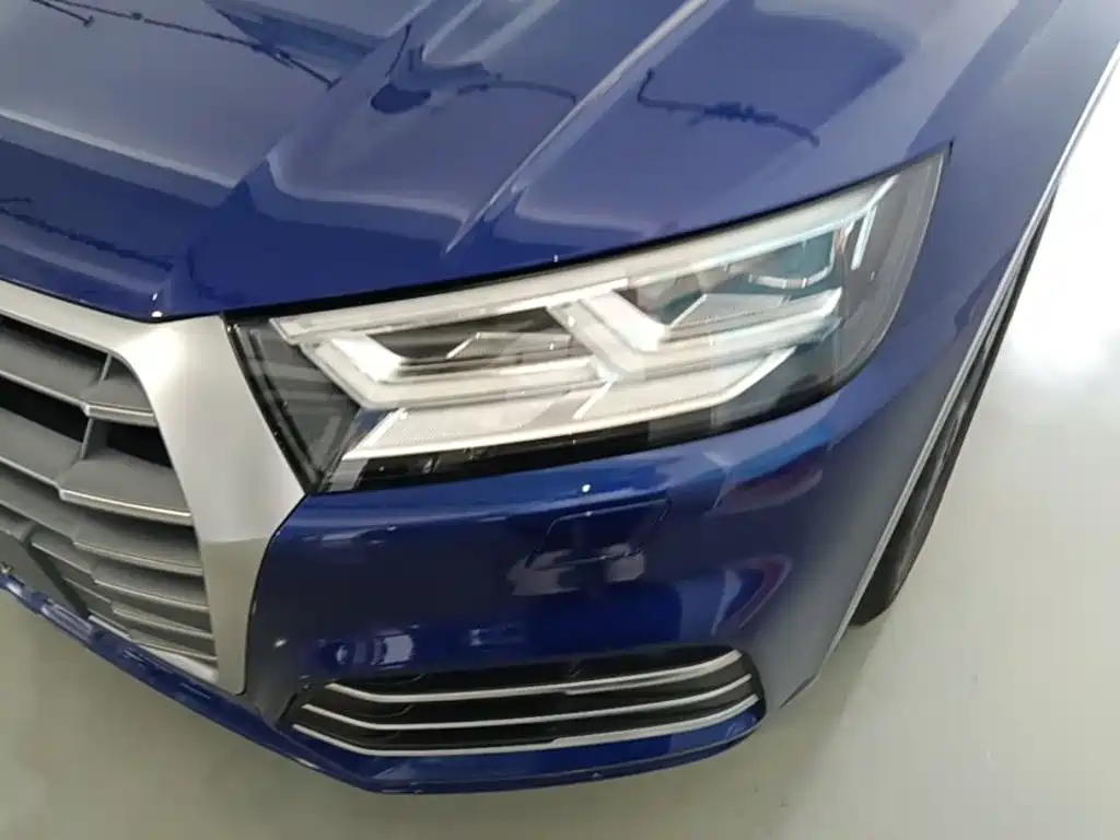 Audi Q5L — миниатюра 24
