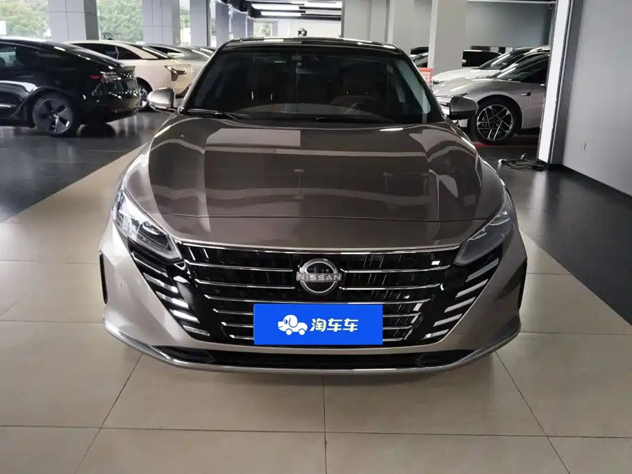 Nissan Teana — миниатюра 2