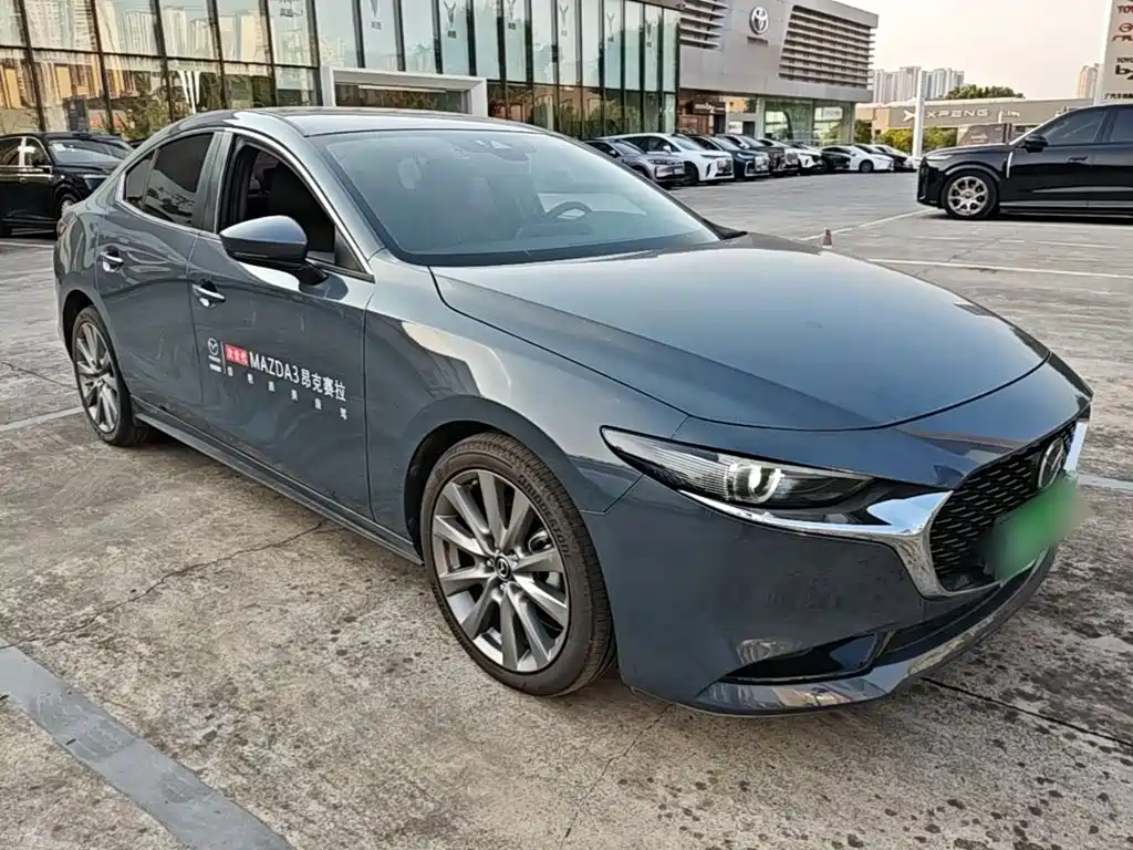 Mazda 3 Axela — миниатюра 4