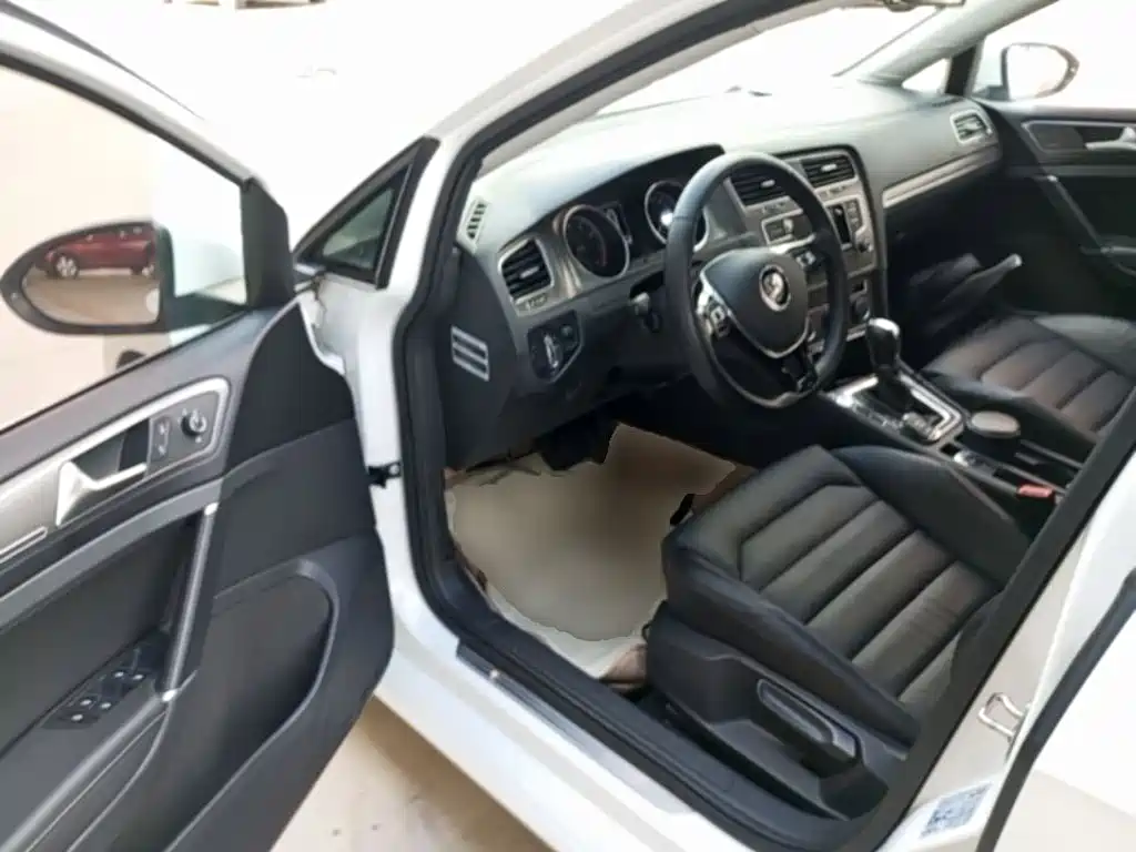 Volkswagen Golf — миниатюра 16