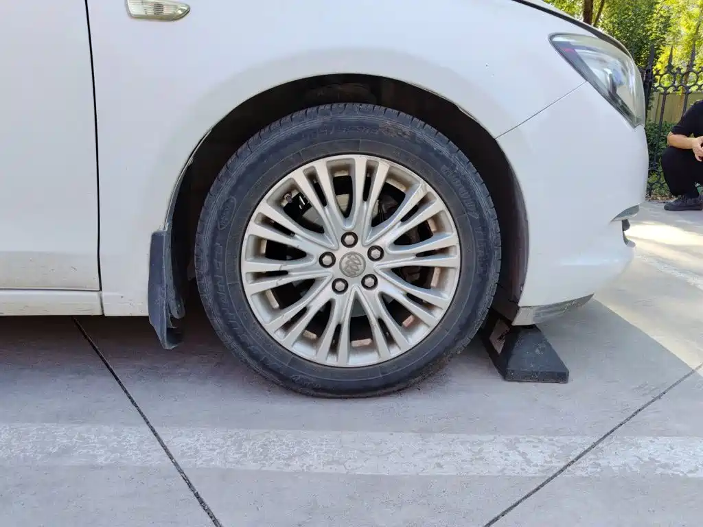Buick Excelle — миниатюра 24
