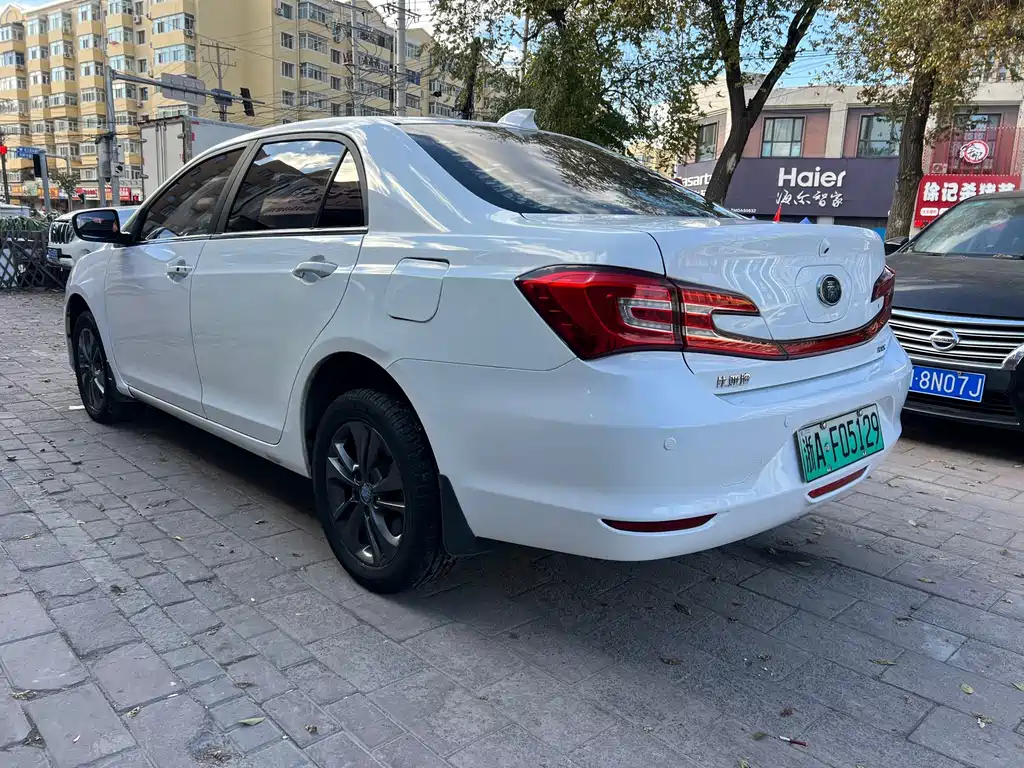 BYD Qin NEV — миниатюра 6