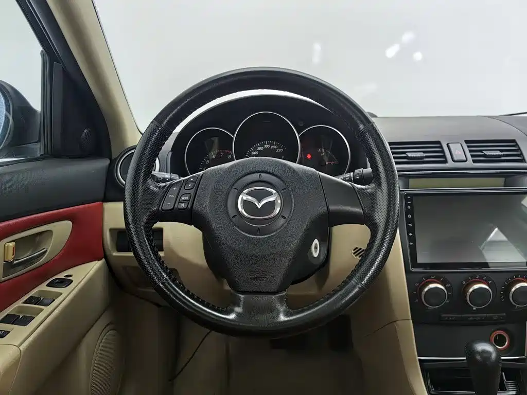 Mazda 3 — миниатюра 11