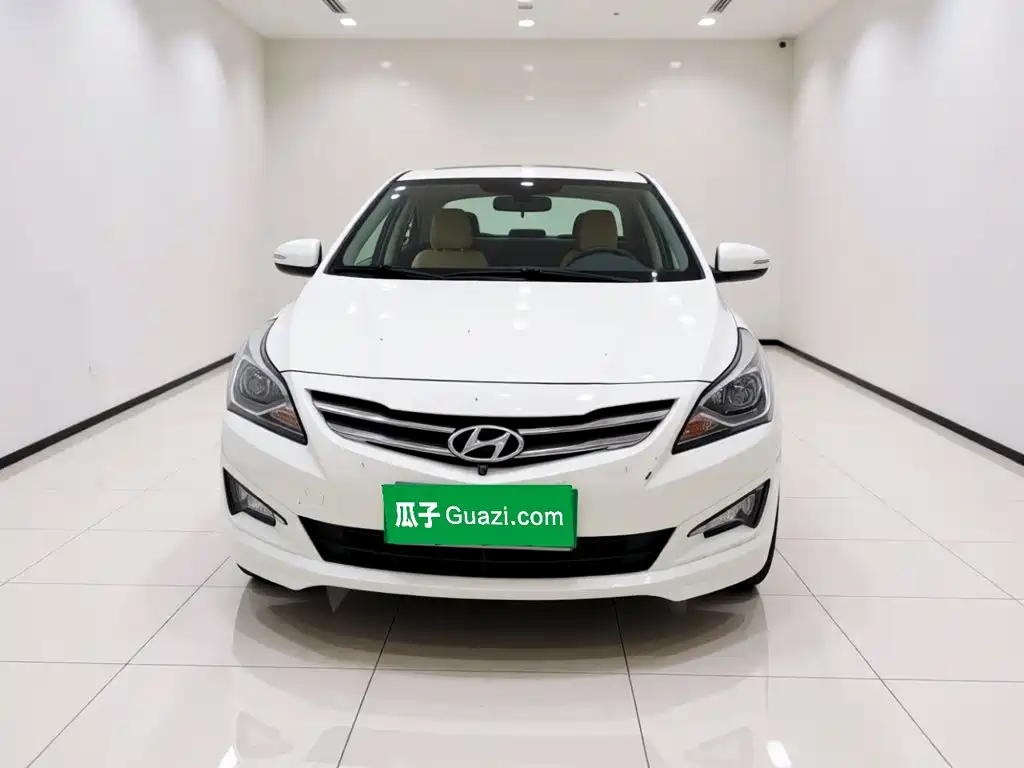 Hyundai Verna — миниатюра 2