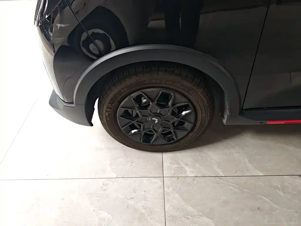 Wuling MINIEV — миниатюра 23