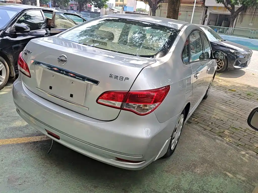 Nissan Sylphy — миниатюра 7