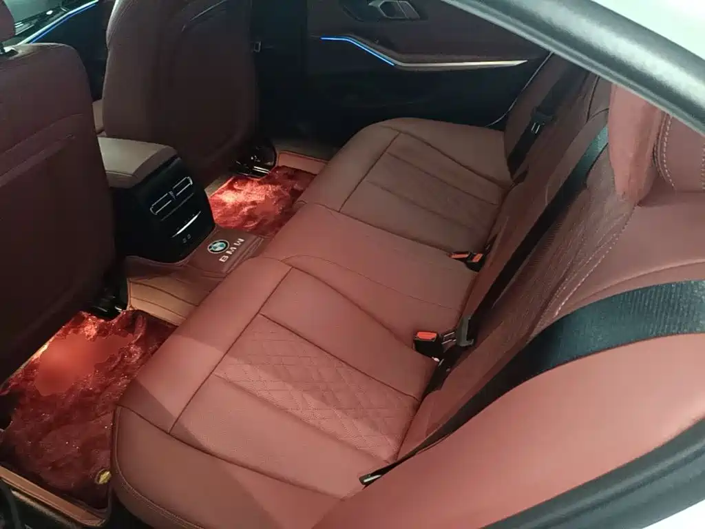 BMW i3 — миниатюра 17