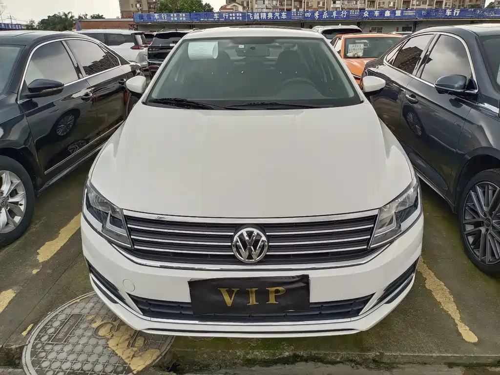 Volkswagen Lavida — миниатюра 2